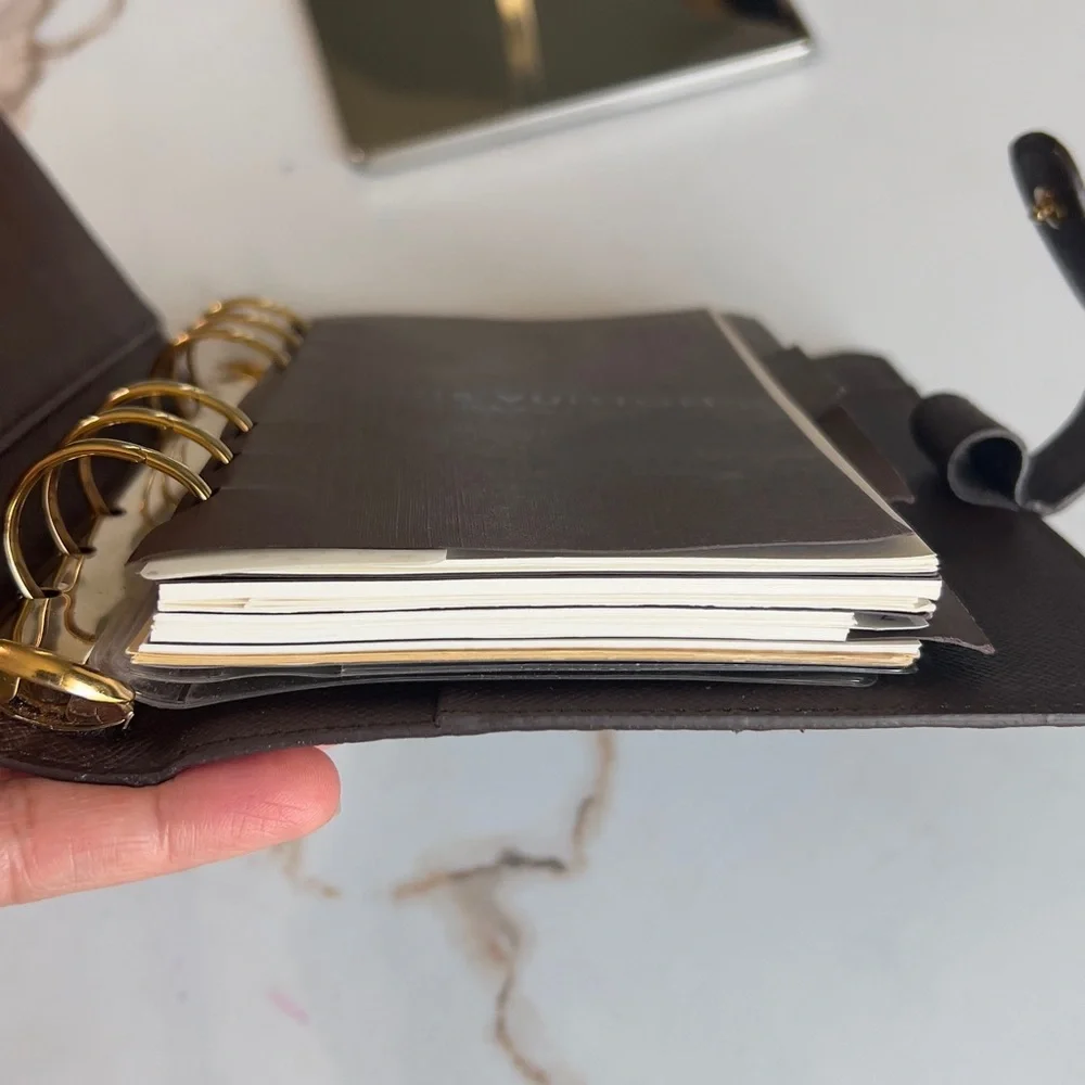 SOLD-Authentic Louis Vuitton Agenda MM Damier Ebene - Picture 6 of 16